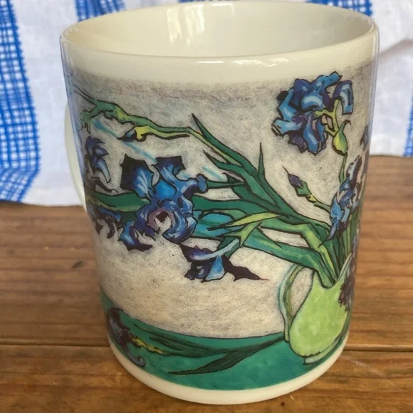 Chaleur mug burrows Van Gogh irises - Picture 2 of 7